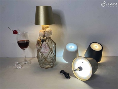 Đèn bàn chụp gắn chai rượu cảm ứng [3 Màu - 3 Chế độ đèn] 11x9cm LED-KHAC-03